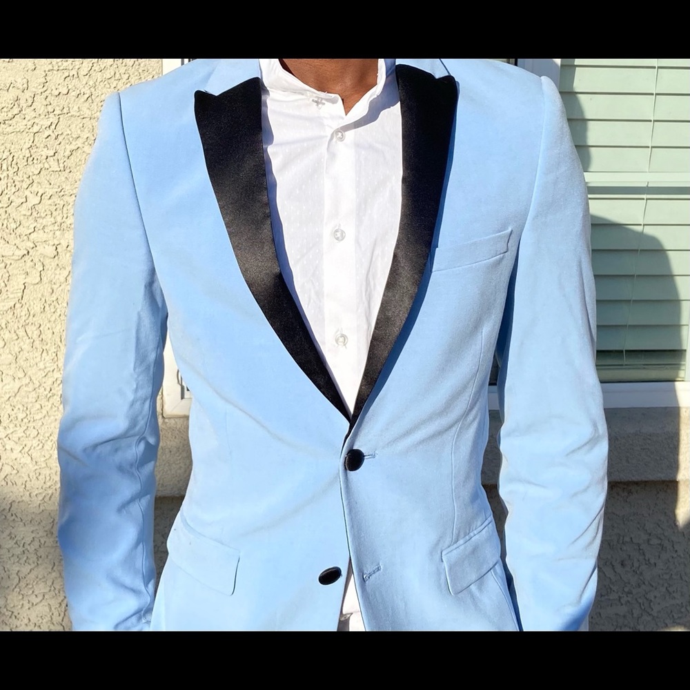 Suit